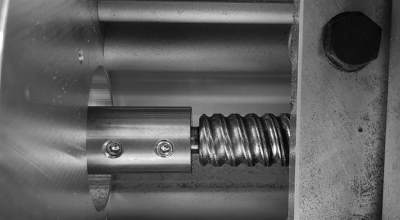 Image: Thumbnail of a CNC machine's portal X-Axis